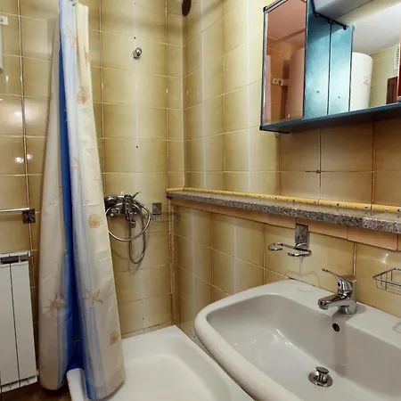 Apartament Mit Terrasse Und Garten *